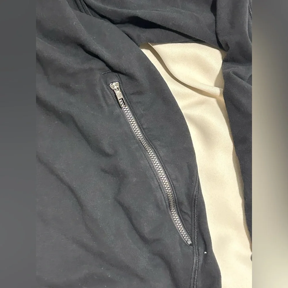 Lululemon Men’s Cross Cut Hoodie Jacket in Black - XL